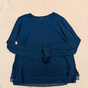 Lululemon top